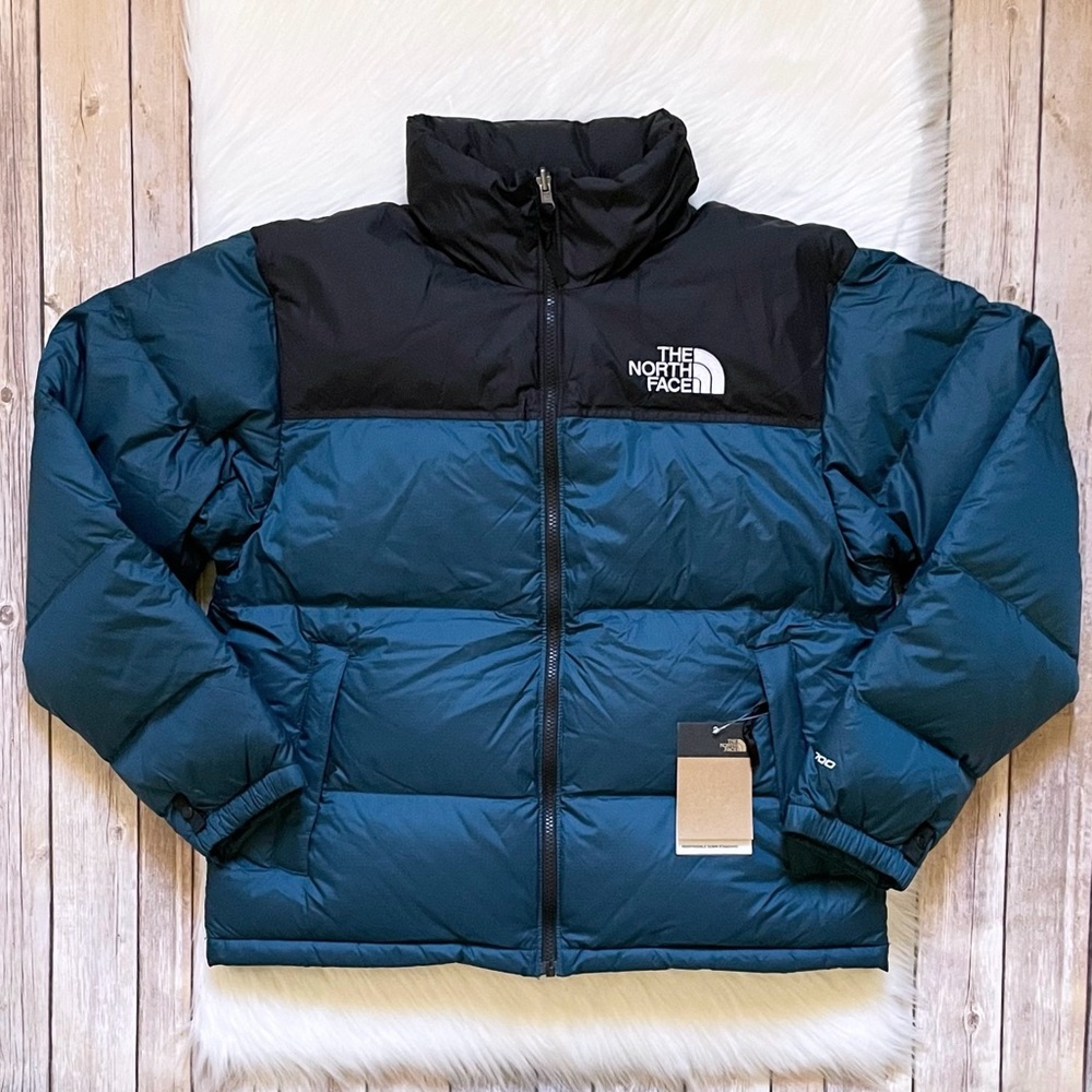 The North Face Men’s 1996 Retro Nuptse Jacket - Picture 2 of 10